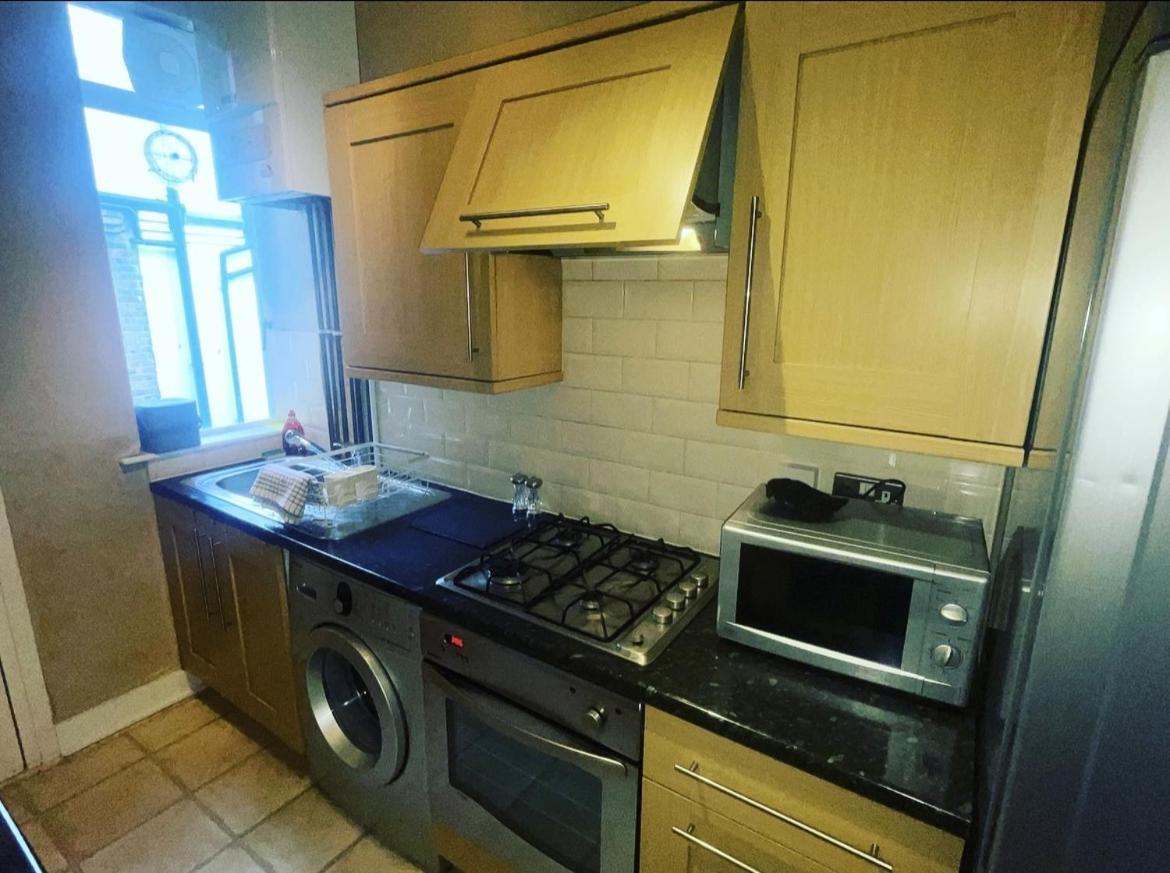 Luxury 1-Bed Apartment With Stunning City Views Perfect For Short Stays In لندن المظهر الخارجي الصورة