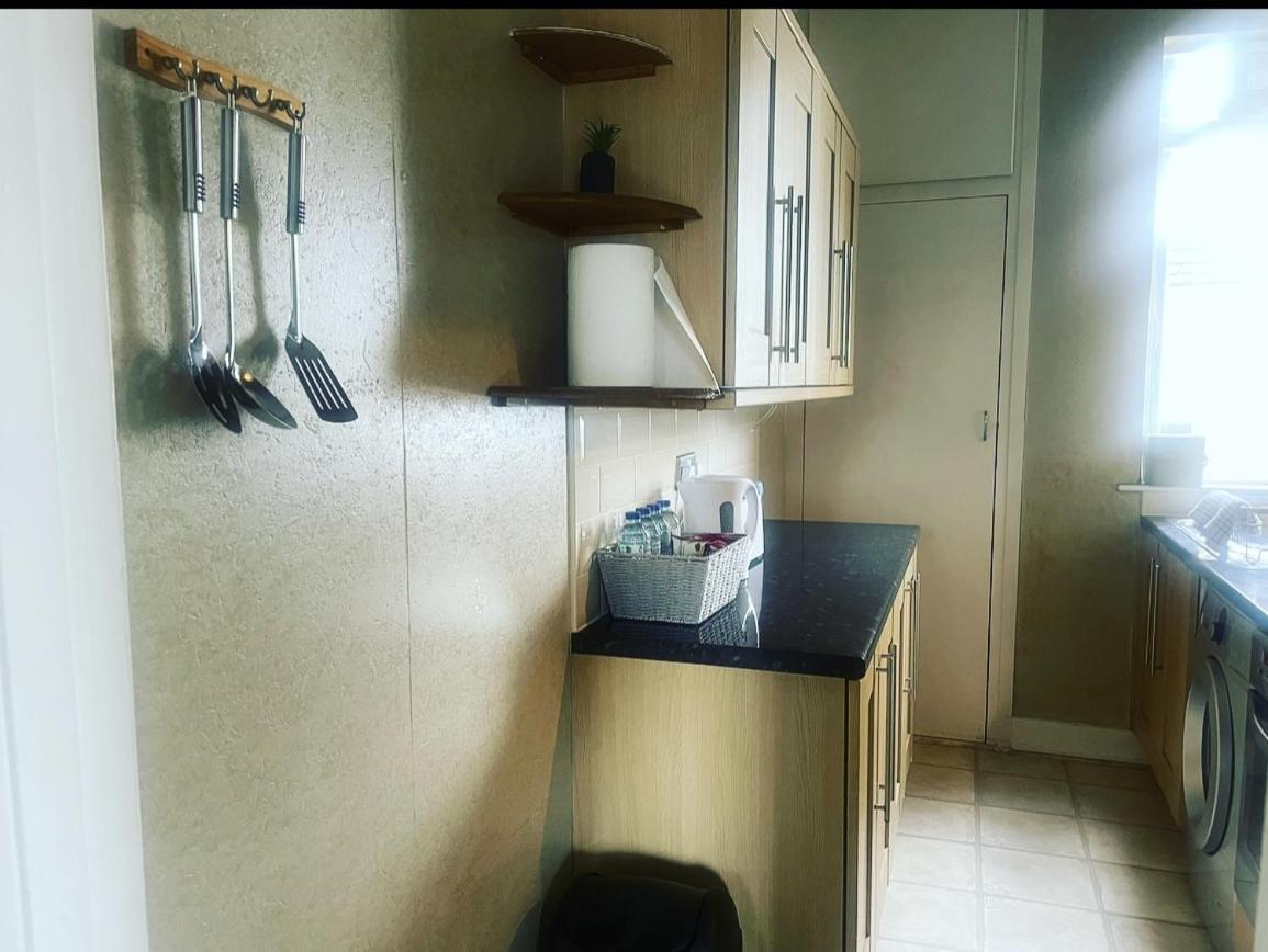Luxury 1-Bed Apartment With Stunning City Views Perfect For Short Stays In لندن المظهر الخارجي الصورة